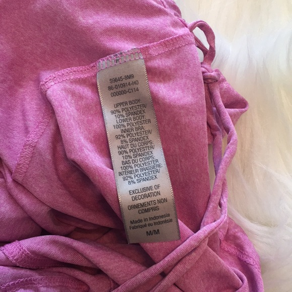 Champion Sports top with built in sports bra - Picture 4 of 4